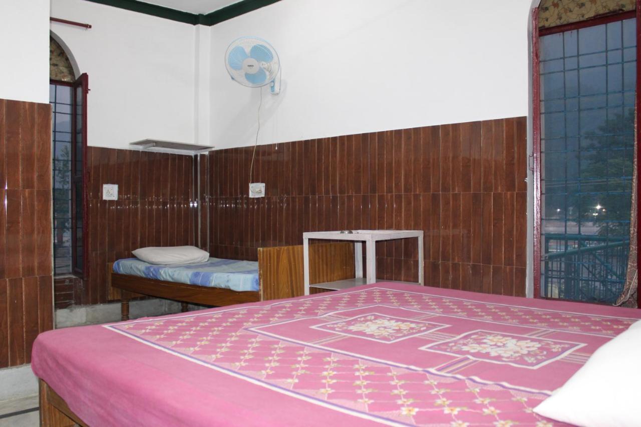 Laxmi Lodge Rishīkesh Eksteriør billede