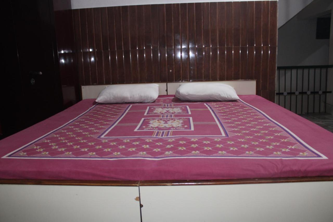 Laxmi Lodge Rishīkesh Eksteriør billede